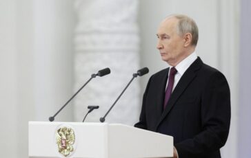 Putin contro Nato e Ue Minaccia russa scusa per giustificare aumento spese militari 364x230