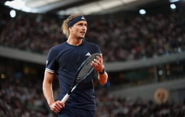 Roland Garros Russell Crowe tifa Zverev Forza Sascha 364x230