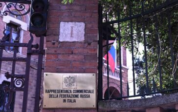 Russia lambasciatore Paramonov Aperti a dialogo con Italia se rinuncia ad atteggiamento ostile 364x230