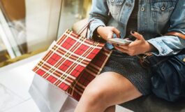 Saldi estivi cambia tutto per gli acquisti online arriva il nuovo pulsante di recesso 265x160