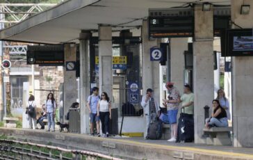 Sciopero treni 11 giugno confermano stop dei sindacati base circolazione ferroviaria a rischio 364x230