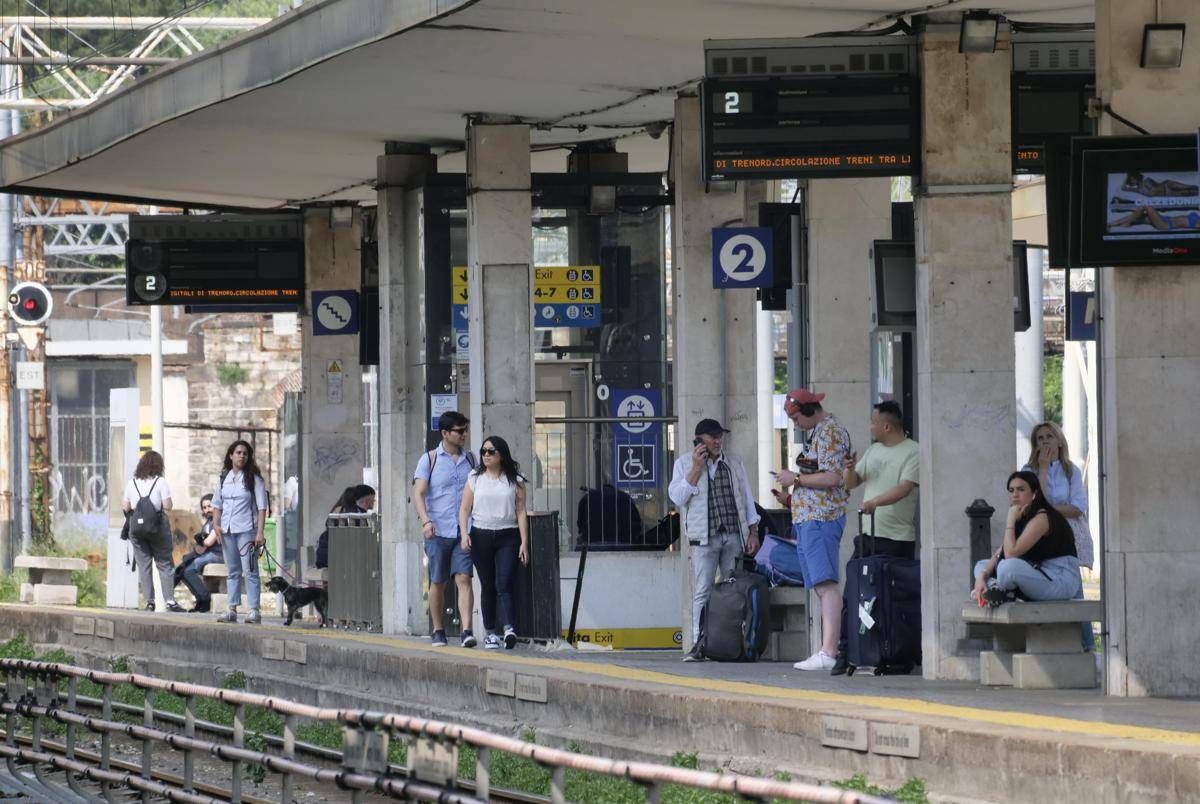 Sciopero treni 11 giugno, confermano stop dei sindacati base: circolazione ferroviaria a rischio