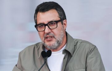 Scontro Meloni Trump Salvini Chi attacca la premier colpisce lItalia 364x230
