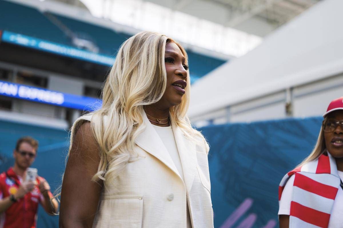 Serena Williams torna a giocare in doppio: l'annuncio ufficiale