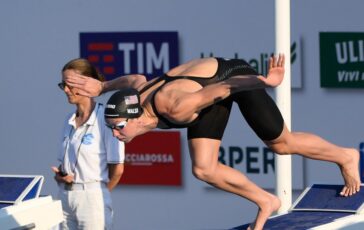 Settecolli record del mondo nei 50 stile libero per Walsh e primato italiano per Curtis 364x230