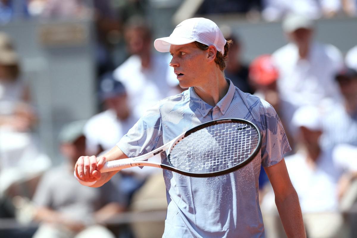 Sinner, show a Wimbledon con Draper e... Murray
