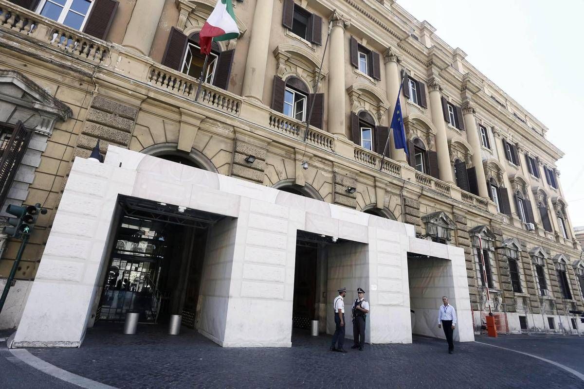 Statali, Bozzanca (Fp Cgil): "Domani verso rinnovo in tempi record per 190mila dipendenti, + 160 euro in busta paga"
