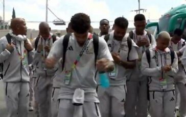 Sudafrica arrivo show ai Mondiali canti e balli prima del Messico 364x230