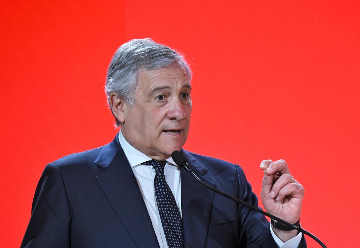 Tajani: "Il 4 luglio sarò a Villa Taverna, bisogna guardare avanti". E smentisce Rutte: "Da Italia nessun attacco all’Iran"