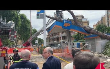 Tornado a Roma il sopralluogo del sindaco Gualtieri a Prati Fiscali 364x230