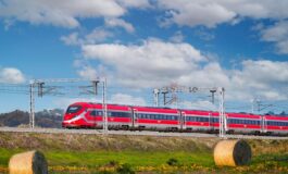 Treni circolazione sospesa su linea Alta Velocita tra Rogoredo e Piacenza ritardi e cancellazioni 265x160