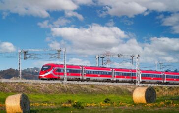 Treni circolazione sospesa su linea Alta Velocita tra Rogoredo e Piacenza ritardi e cancellazioni 364x230