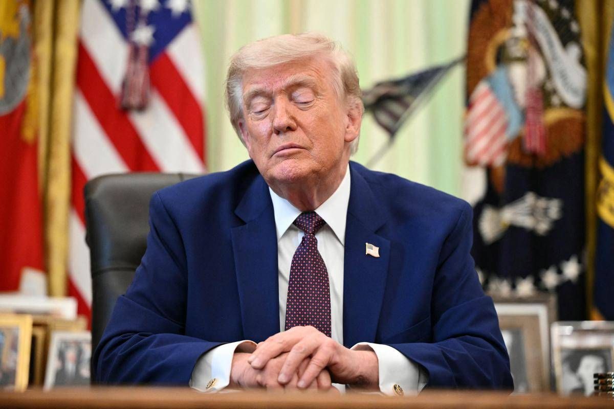 Trump: "Accordo con Iran possibile entro il weekend". La Camera vota per stop alla guerra