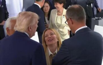 Trump Meloni siparietto distensivo al G7 Io abbandonato Noi sempre amici 364x230