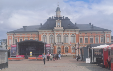 Turismo in Finlandia il Kuopio Dance Festival apre la lunga estate di arte e cultura in riva al lago 364x230