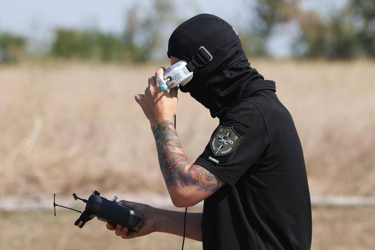 Ucraina, raid russi nella notte con droni e missili. Kiev colpisce raffineria a Krasnodar
