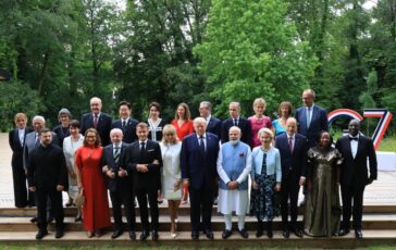 Ultimo giorno del G7 di Evian possibile nuovo incontro Trump Zelensky Diretta 364x230