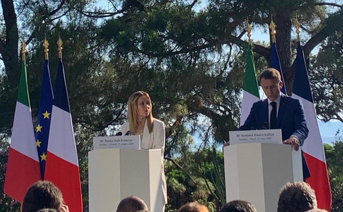 Vertice Macron-Meloni: "Italia e Francia partner naturali e indispensabili"