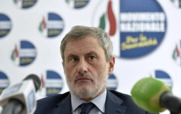 001-ex-sindaco-roma-riprendersi-libertà