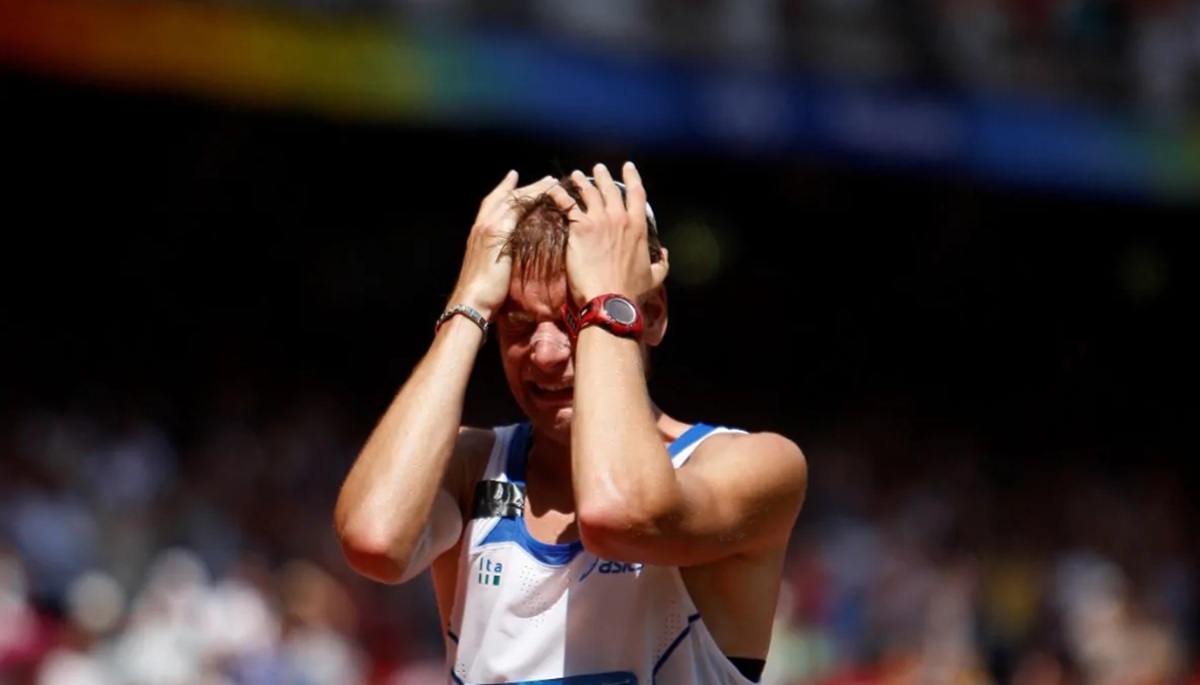 Alex Schwazer, nuovamente positivo al doping: scattata la sospensione