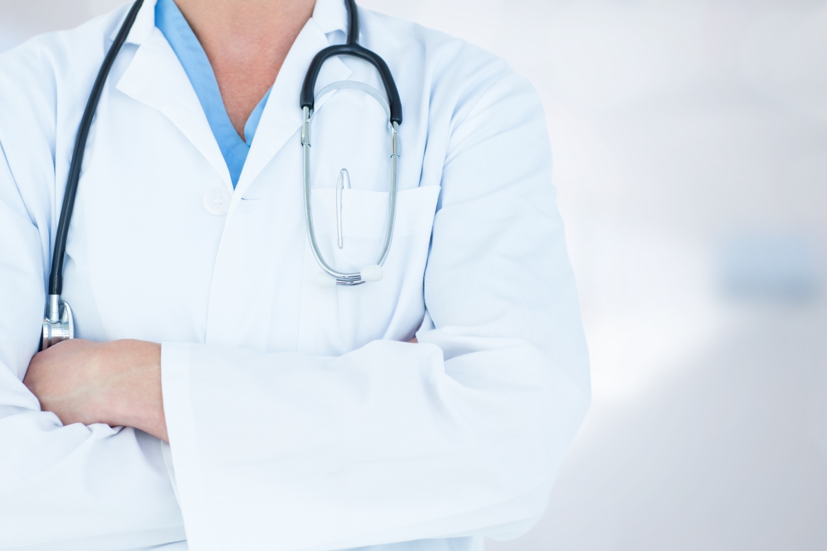 Chi siede al tavolo decide le regole: i conflitti di interesse nella riforma della medicina generale