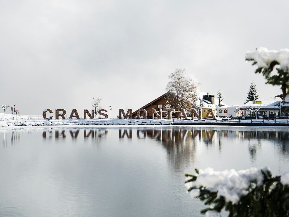 Strage di Crans-Montana, gli audio shock di Jessica Moretti: "Le candele scintillanti? Io..."