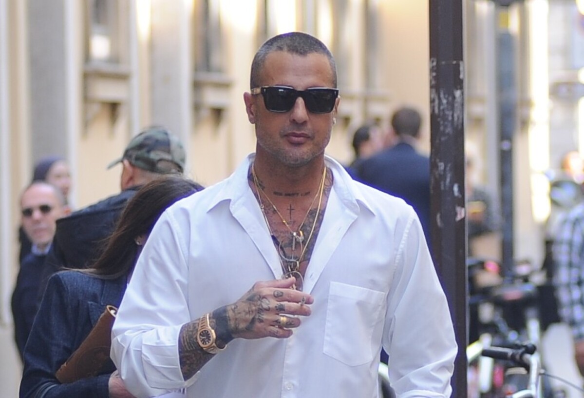 Fabrizio Corona, la drammatica rivelazione sul figlio Carlos: "Vive in comunità, soffre di..."