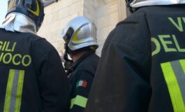 Incendio a Riccione: fumo vicino al casello
