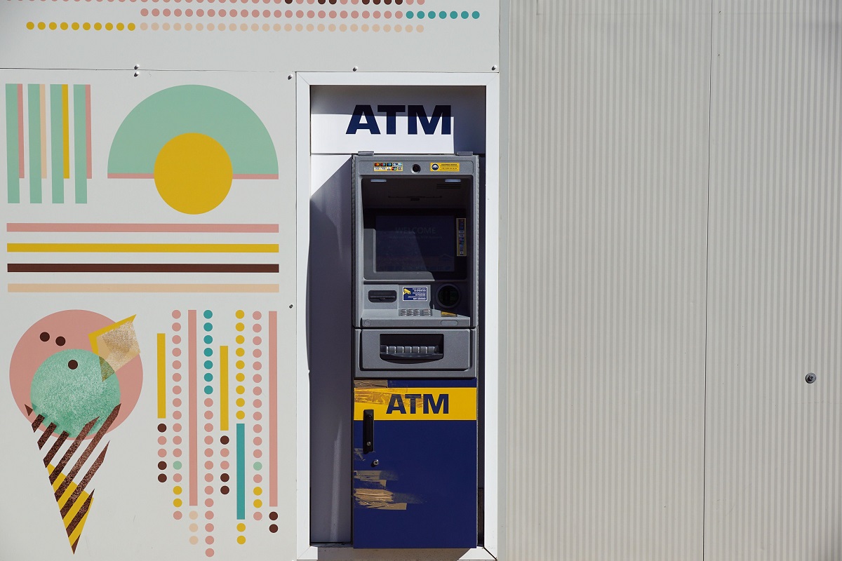 https://static.adhubmedia.com/notizie_it/wp-content/uploads/2026/06/miliardario-insaputa-miliardi-dollari-b7c93821.jpg