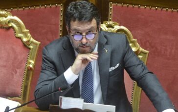 Pezzotti si scusa con Salvini dopo gli insulti al Gay Pride
