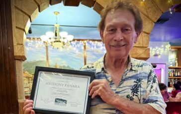 Addio a Tony Fanara anima del ristorante Palermo che per 50 anni ha unito Los Angeles a tavola 364x230