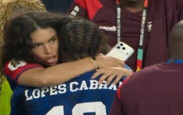 Argentina Capo Verde Cabral pareggia nei supplementari e corre in tribuna per. la fidanzata 364x230