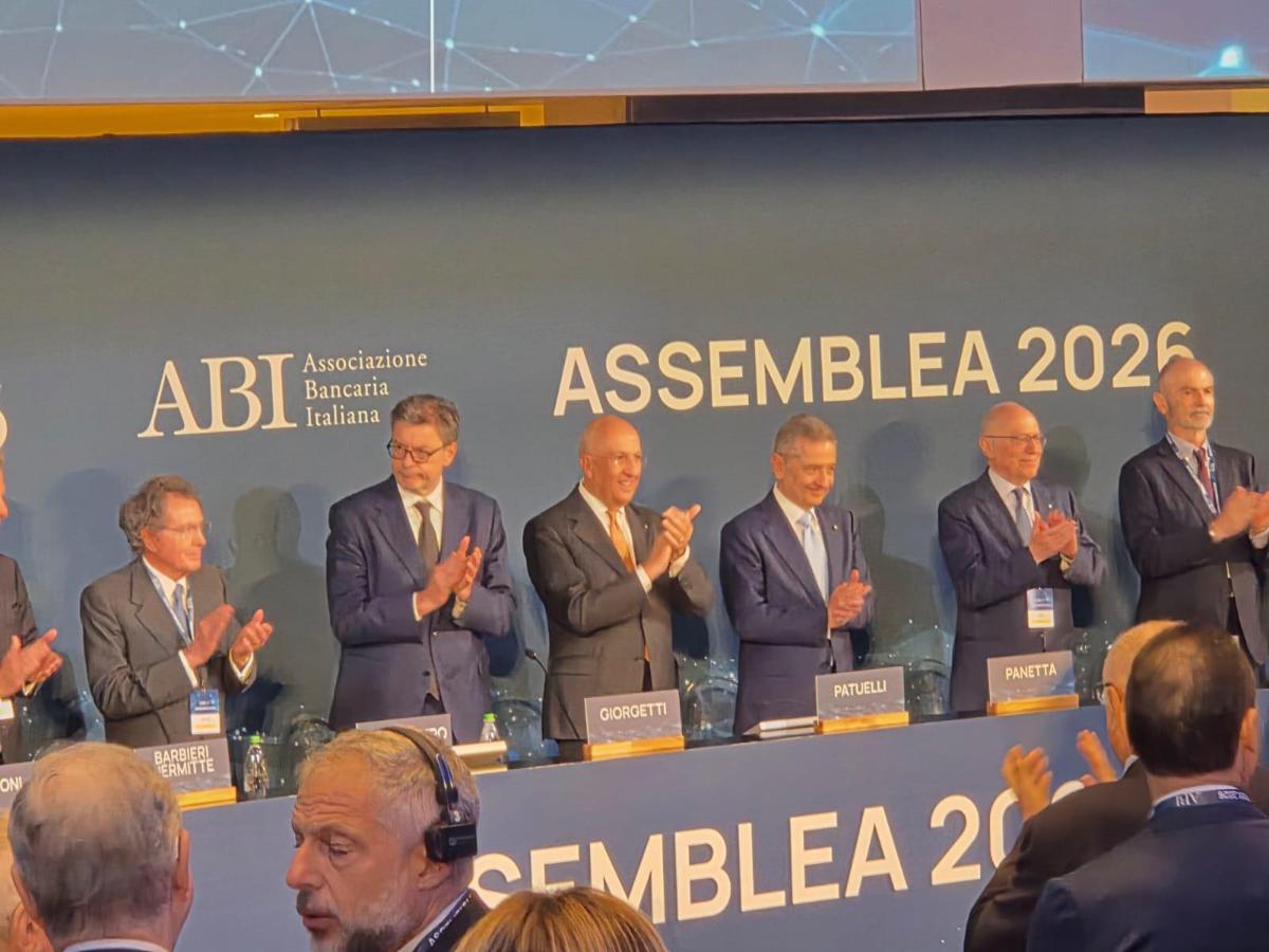 Banche, Patuelli: "Incertezze geopolitiche scoraggiano investimenti e domande prestiti"