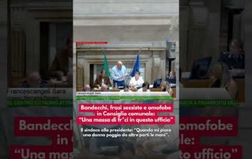 Bandecchi frasi sessiste e omofobe in Consiglio comunale Una massa di frci in questo ufficio 364x230