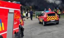 Belgio incendio in un palazzo ad Anversa diversi morti e feriti 265x160