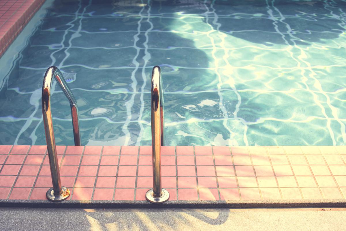 Bimba risucchiata da bocchettone piscina, Gaslini: "Condizioni restano gravissime"