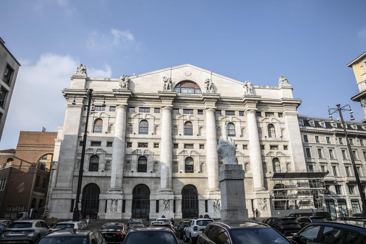 Borsa, lusso alla prova delle trimestrali: tra segnali di ripresa e incognite globali