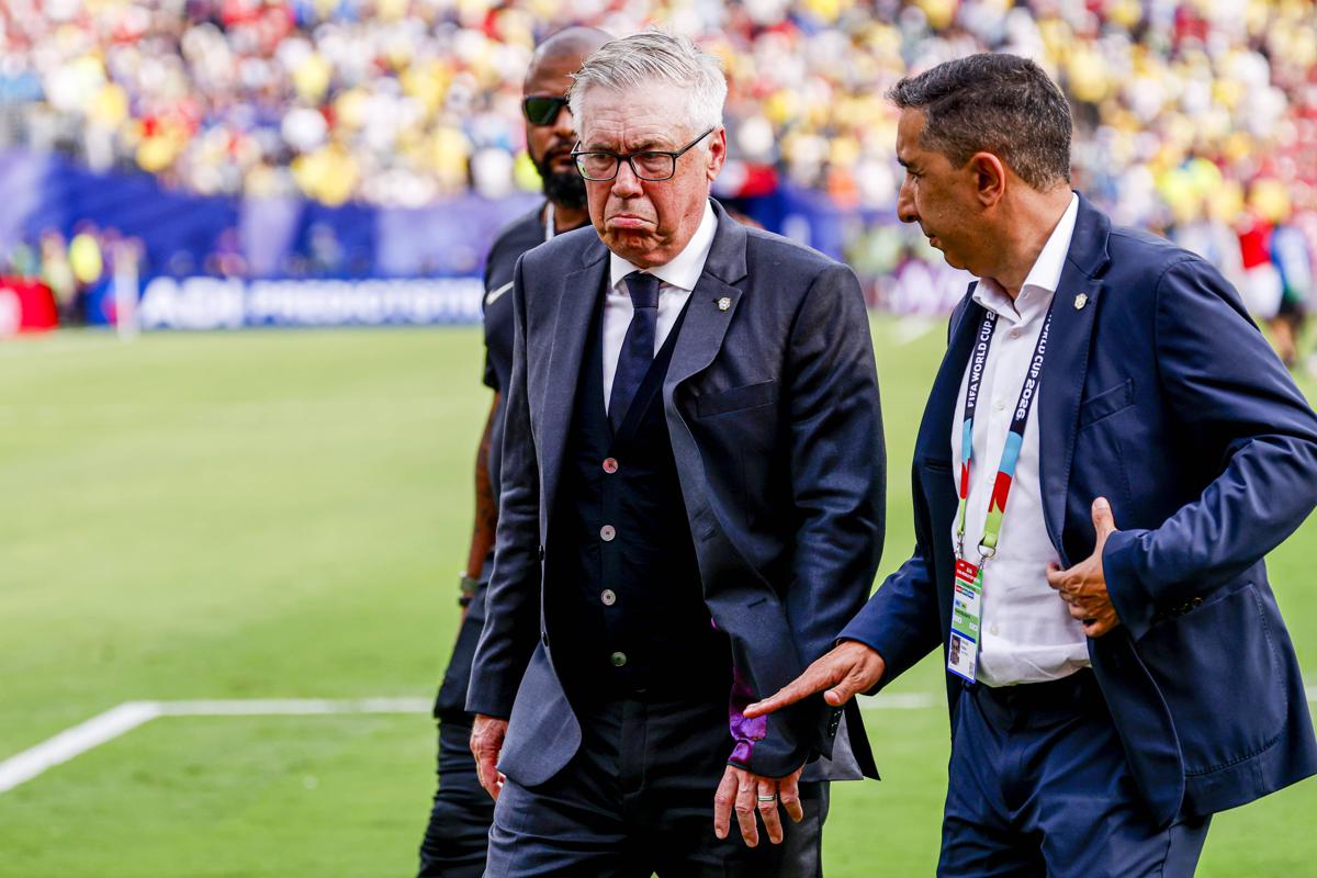 Brasile flop, processo a Ancelotti: "E' colpa del ct"