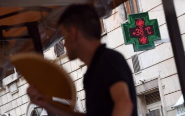 Caldo record verso il picco terza ondata tra temporali al Nord e oltre 40°C al Sud previsioni meteo 364x230