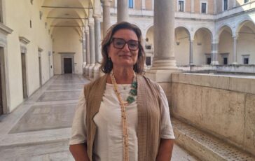 Caregiver Morutto Importante che le persone con Alzheimer non si sentano abbandonate 364x230