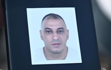 Caso Fakir al Tg1 immagini body cam poliziotti. Legale agenti Contatto con altre persone 364x230