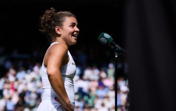 Ce Federer Paolini si emoziona Dovevo restare concentrata 364x230