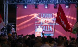 Centrosinistra leader a Napoli lanciano volata anti Meloni. Contestatori interrompono comizio 265x160