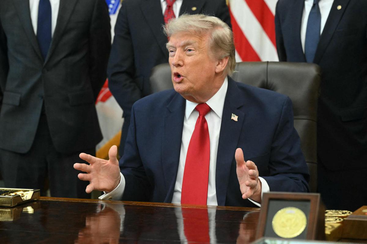 Dazi, Trump pronto a nuova guerra commerciale: nel mirino 60 paesi