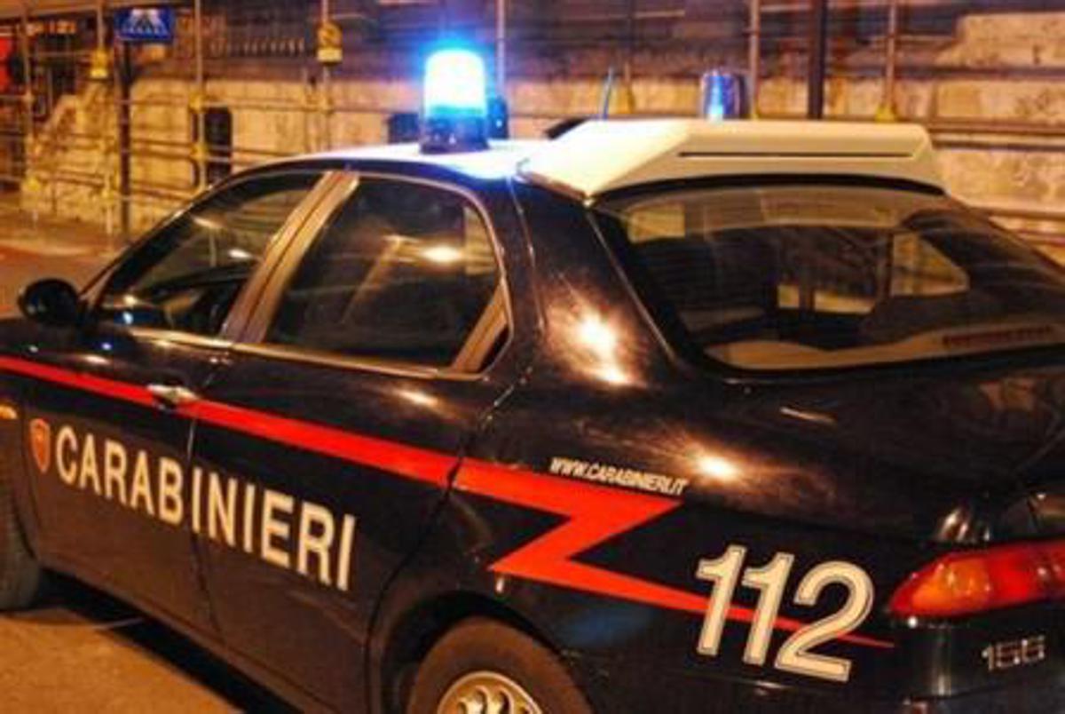 Due gemelli di 14 anni sequestrati e seviziati, banda di minorenni identificata