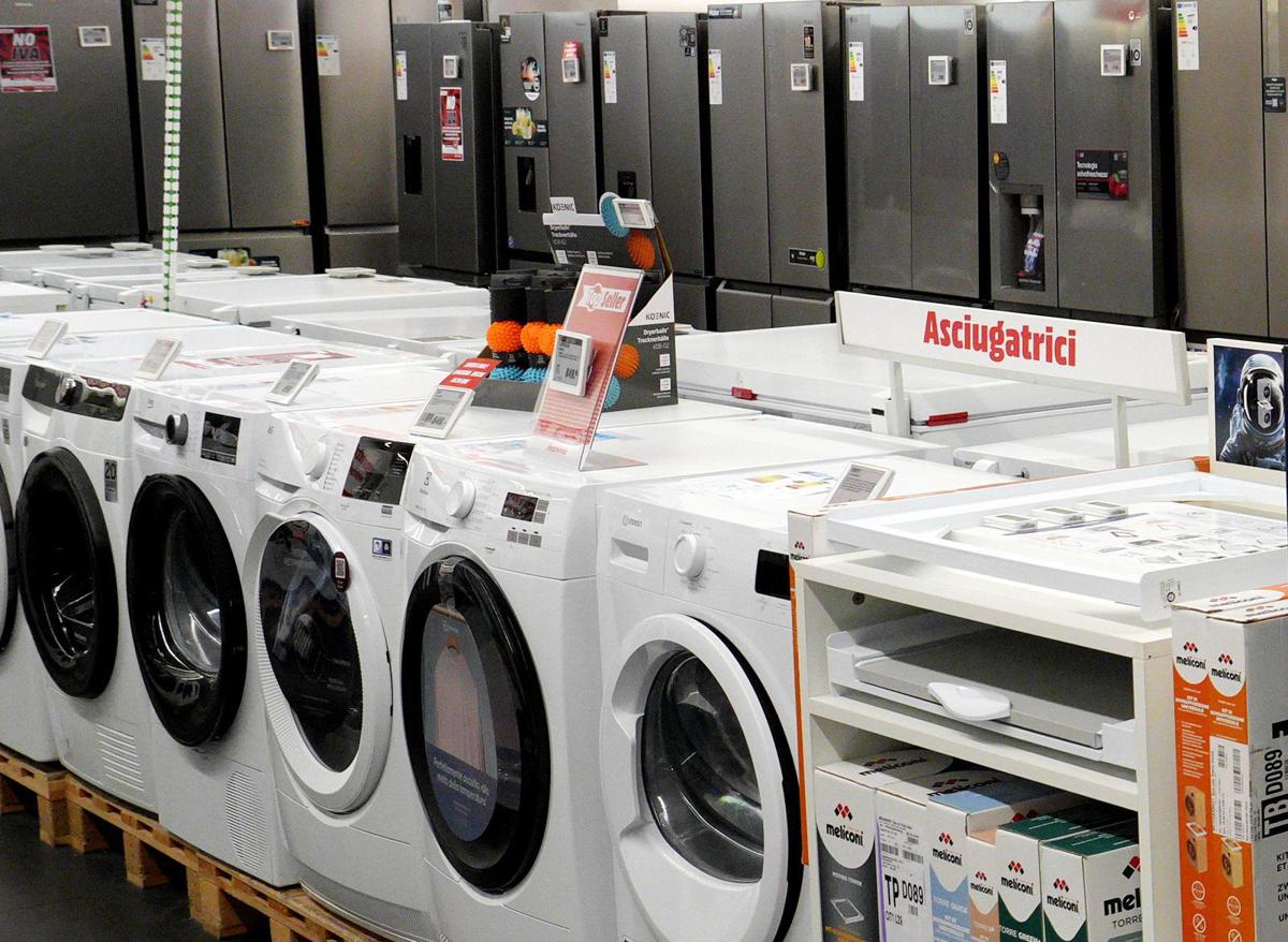 Elettrodomestici, arriva il diritto alla riparazione: i nuovi obblighi per i produttori