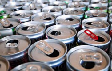 Energy drink e adolescenti studio pediatri 4 su 10 cominciano prima dei 12 anni 364x230