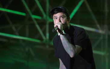 Fedez sta meglio rapper continua i controlli in Humanitas 364x230
