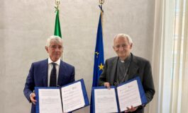 Firmato protocollo dintesa tra Abodi e Zuppi per la riqualificazione degli oratori nelle aree disagiate 265x160