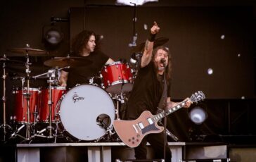 Foo Fighters a Milano la macchina perfetta del rock 364x230